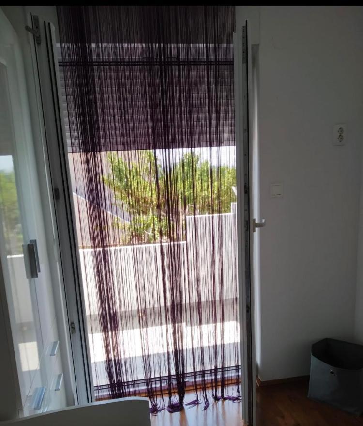 KaštelaApartman Mila公寓 外观 照片