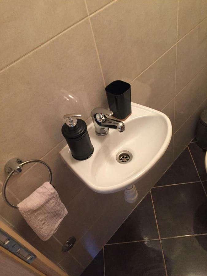 KaštelaApartman Mila公寓 外观 照片